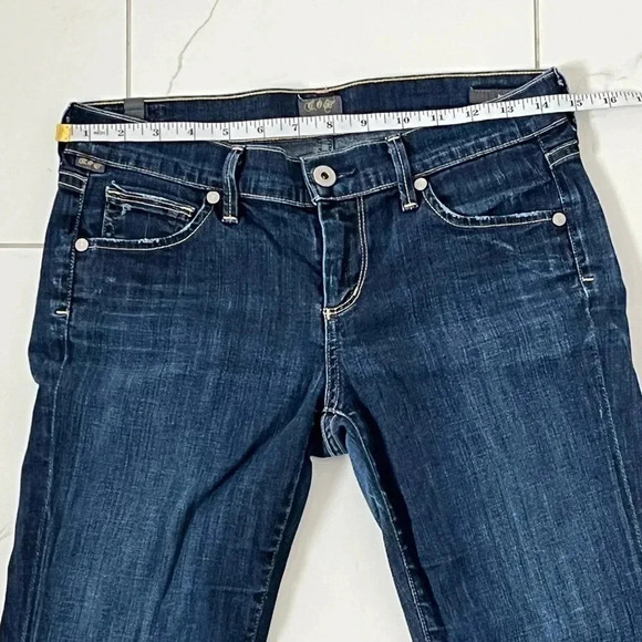 Citizens of Humanity/ Ava low rise/ Straight  leg/ Approx. Size US 6 - Picture 11 of 11